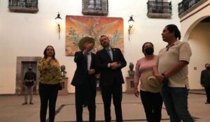 Ken Salazar visita Querétaro y resalta actividad económica