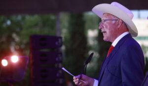 Embajador Ken Salazar envía mensaje sobre T-MEC