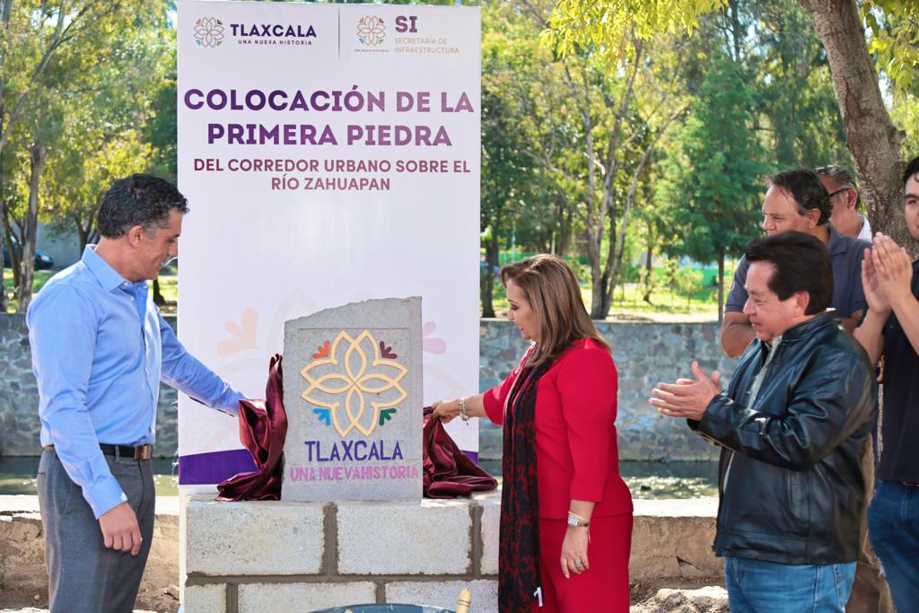 Coloca Lorena Cuéllar primera piedra del corredor urbano sobre el Río Zahuapan. Noticias en tiempo real