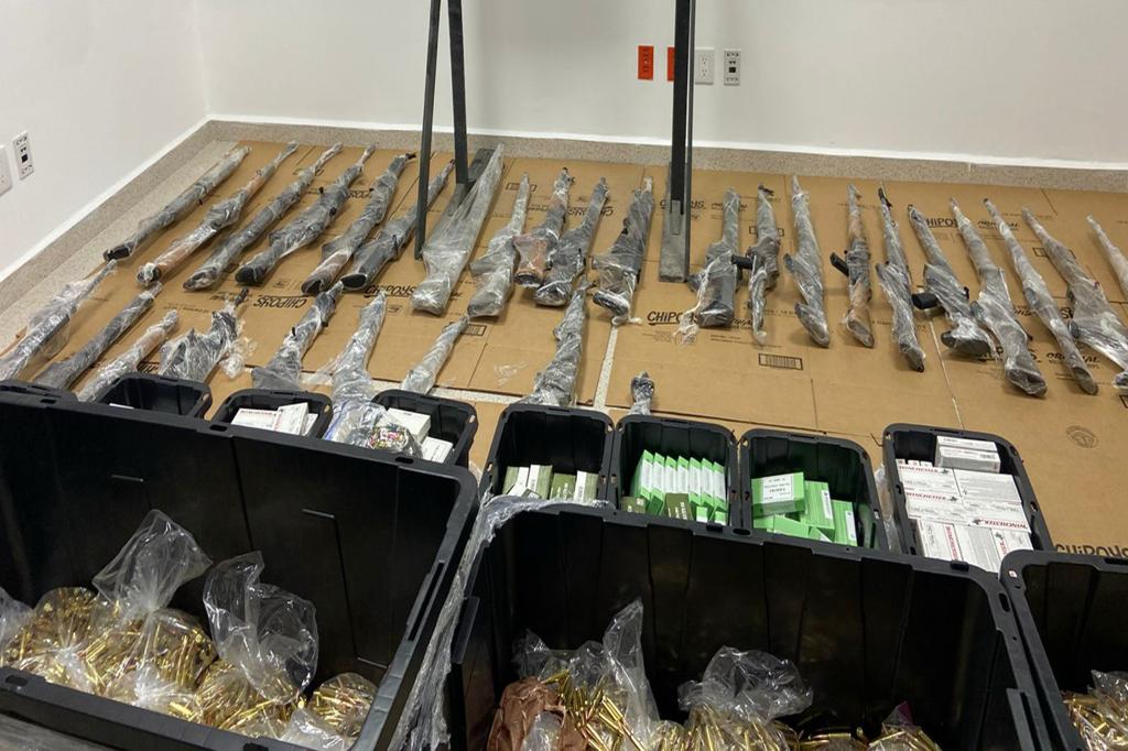 The National Guard And Anam Seized 29 Long Guns And 1,890 Jars Of Apparently Processed Marijuana