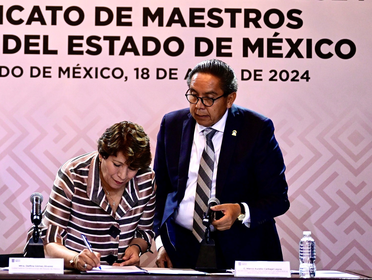 Delfina Gómez recibe Pliegos Petitorios del Sindicato de Maestros al Servicio del Estado de México. Noticias en tiempo real