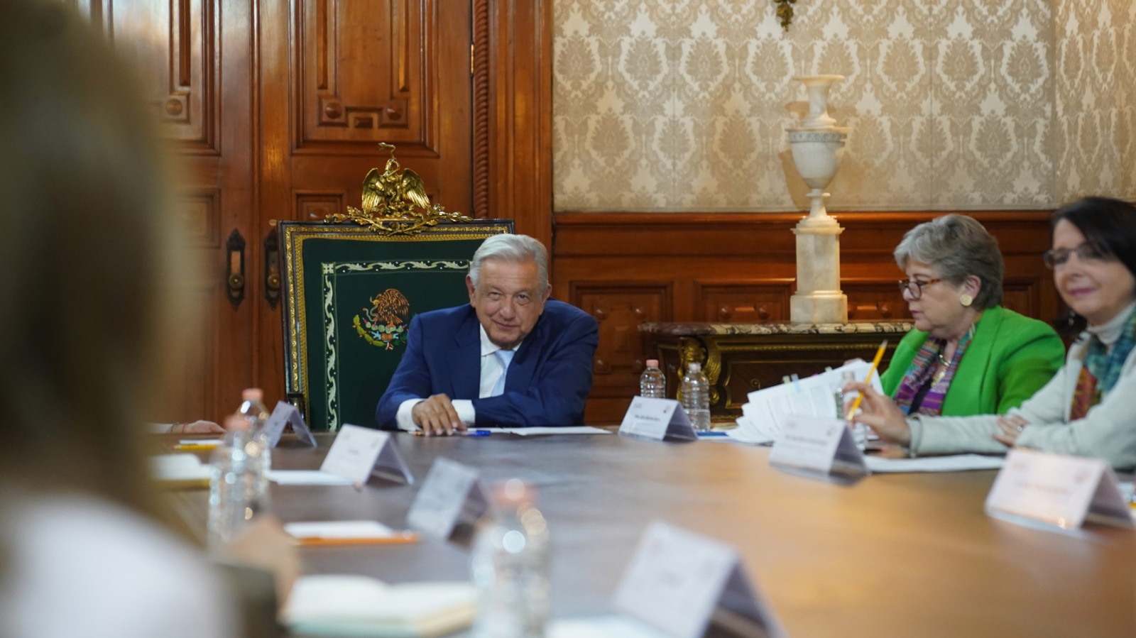 El Presidente López Obrador recibe en Palacio Nacional a representantes de la NASA; acuerdan cooperación. Noticias en tiempo real