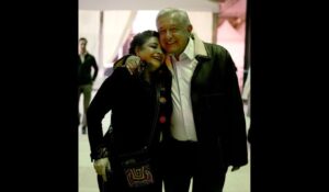 Clara Brugada acude a Sexto Informe de Gobierno de AMLO