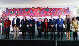 Clara Brugada inaugura agencia de empleo en Ciudad de México